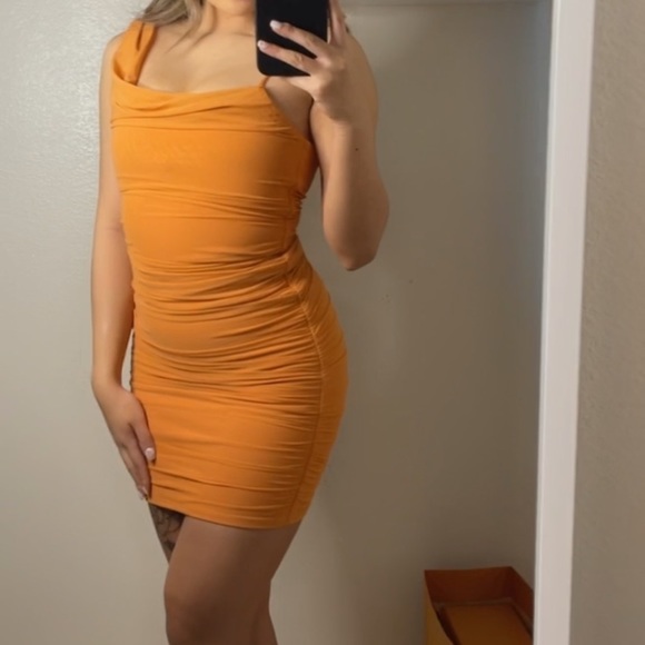 Oh polly asymmetrical bodycon ruched dress orange - Picture 7 of 7